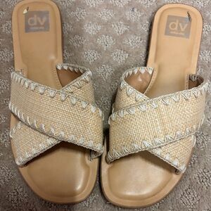 DV by Dolce Vita Women's Beige Crisscross Sandals